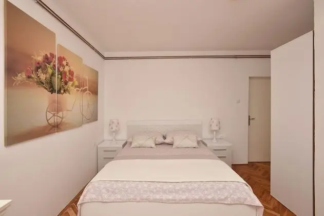 Apart Daire, 2 Yatak Odası (Snjezana)