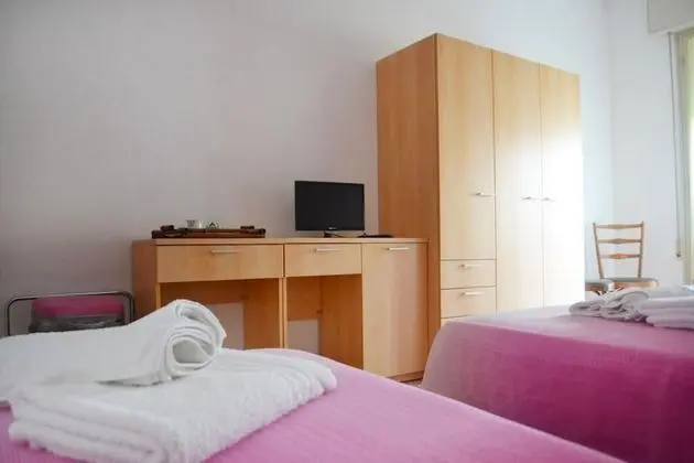 Tek Büyük veya İki Ayrı Yataklı Oda