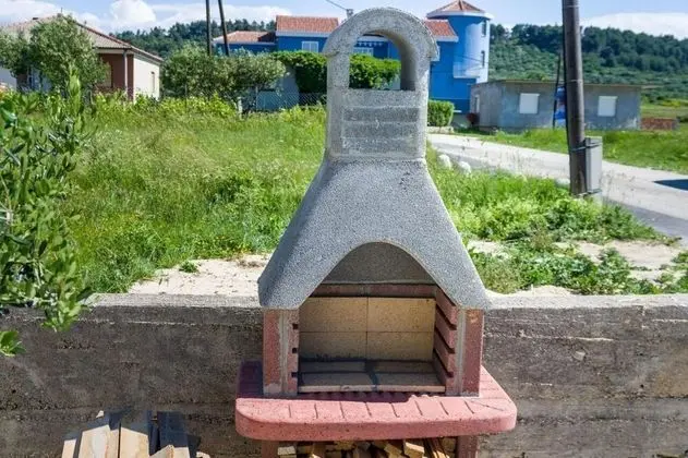 Apart Daire (Ivanac - close to the beach - A1 (6+2)