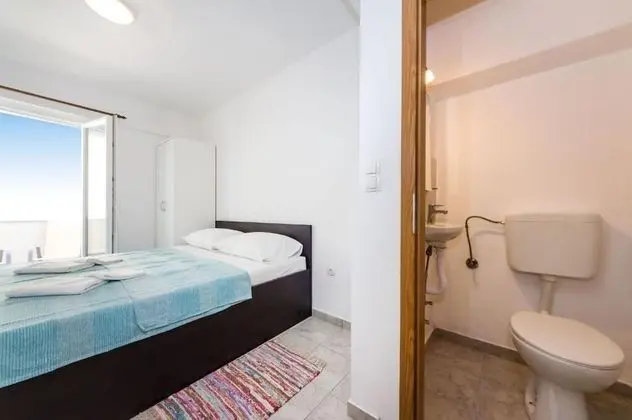 Apart Daire (Ivanac - close to the beach - A1 (6+2)