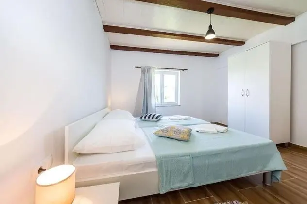 Apart Daire (Ivanac - close to the beach - A3 (2+2)