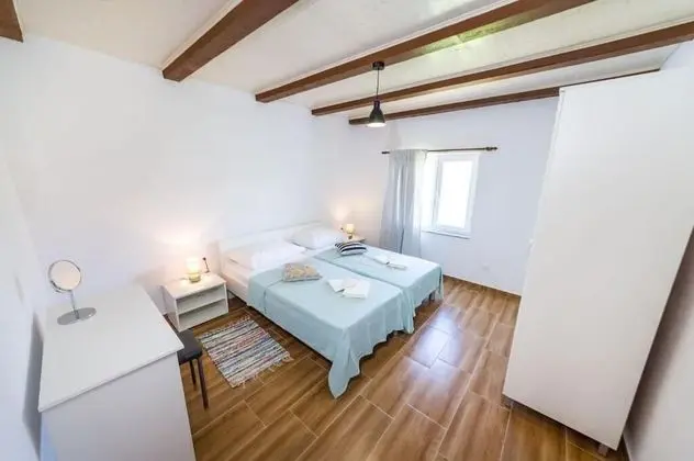 Apart Daire (Ivanac - close to the beach - A3 (2+2)