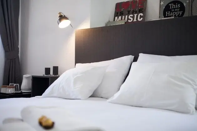 Deluxe Tek Büyük Yataklı Oda, 1 Büyük (Queen) Boy Yatak