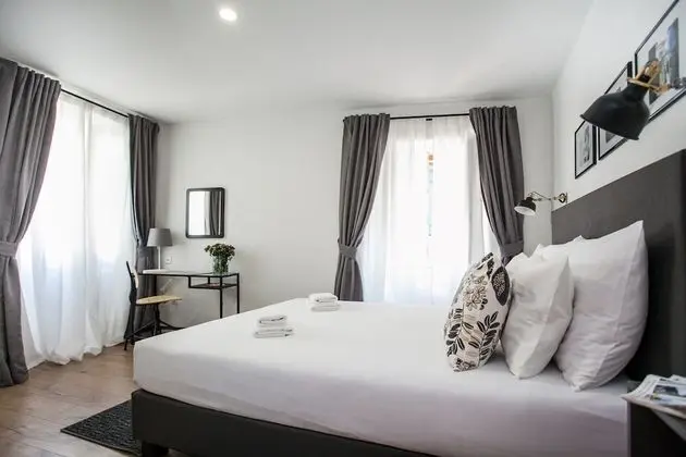 Deluxe Tek Büyük Yataklı Oda, 1 Büyük (Queen) Boy Yatak