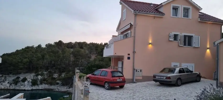 Apart Daire (Ivano - 20 m from Sea - A2(2+1))