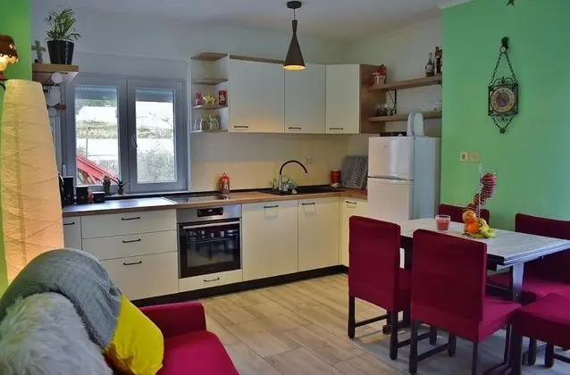 Apart Daire (Ivans - with parking - A1(4+1))