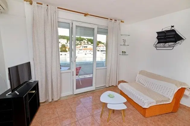 Apart Daire (Ive - with sea view - A1(2+1))