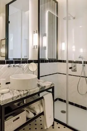 Oda, 1 En Büyük (King) Boy Yatak, Balkon, Şehir Manzaralı