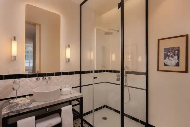 Oda, 1 En Büyük (King) Boy Yatak, Balkon, Şehir Manzaralı