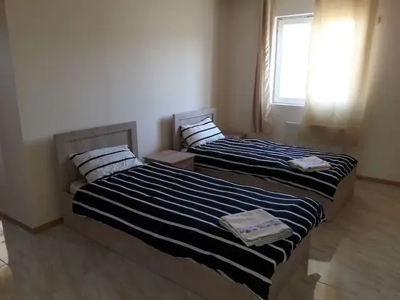 Basic Dört Kişilik Oda, Dağ Manzaralı