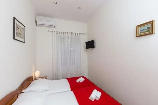 Twin Room, Ground Floor