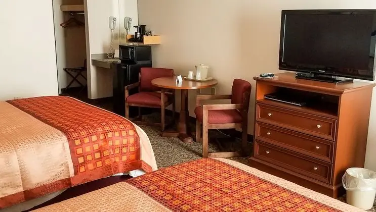 Oda, 2 Çift Kişilik Yatak, Sigara İçilmez, Banyolu/Duşlu