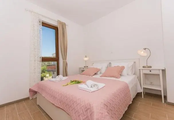 Apart Daire (Ivica - 100m from the sea - A1(2+2))