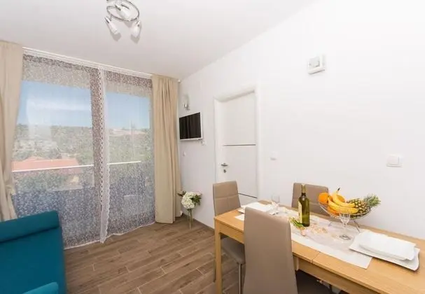 Apart Daire (Ivica - 100m from the sea - A1(2+2))