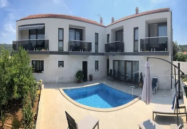 Apart Daire (Ivica - 100m from the sea - A1(2+2))