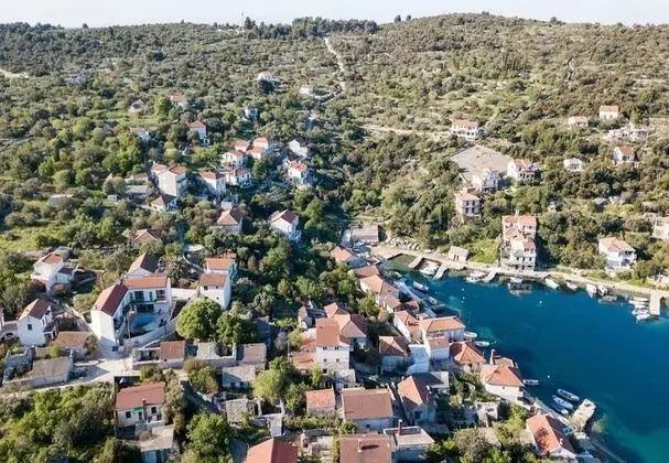 Apart Daire (Ivica - 100m from the sea - A1(2+2))