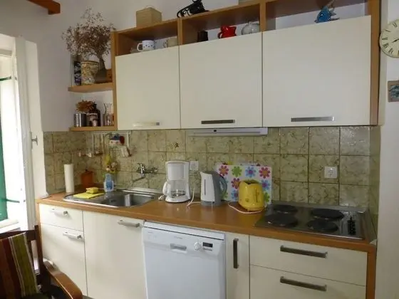 Apart Daire (Ivica - 40 m from beach - A1(4))