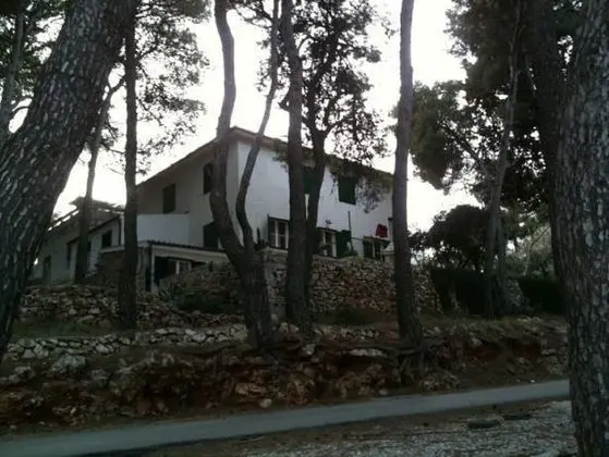 Apart Daire (Ivica - 40 m from beach - A1(4))