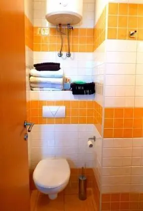 Apart Daire (Ivica - 40 m from beach - A2(2+1))