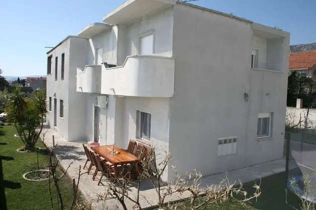 Apart Daire (Ivica - parking - A1(4+2))