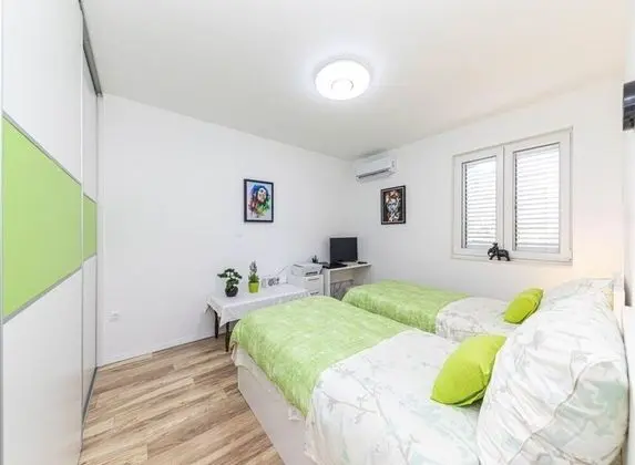 Apart Daire (Ivica - sea view - A1(6))