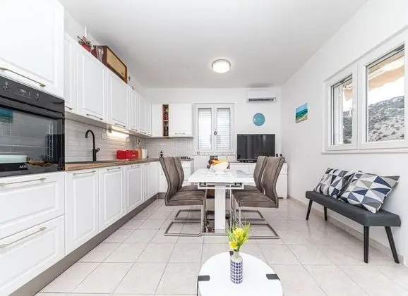 Apart Daire (Ivica - sea view - A1(6))