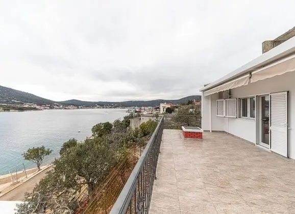 Apart Daire (Ivica - sea view - A1(6))