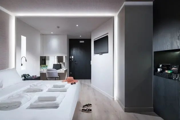 Comfort Tek Büyük Yataklı Oda