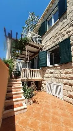 Apart Daire (Two-Bedroom Apartment with Terrace)