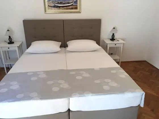 Stüdyo (Studio Apartment with Terrace)