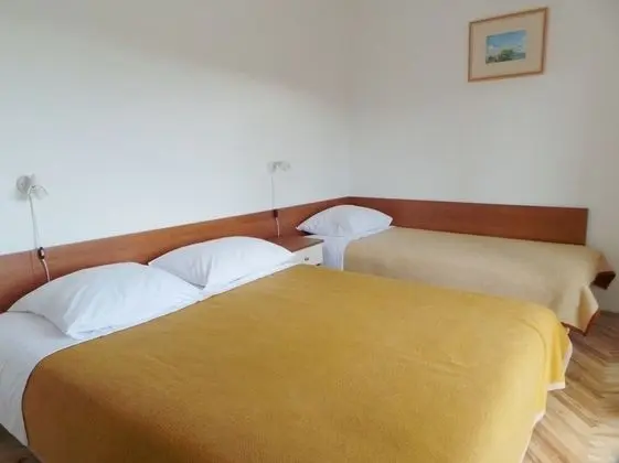 Apart Daire (Ivo - 0,5 km from sandy beach - A2(6+)