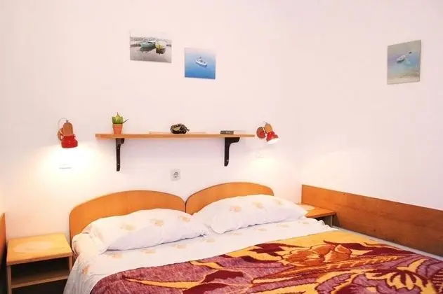 Apart Daire (Ivo - 20m from the sea - A2(2))