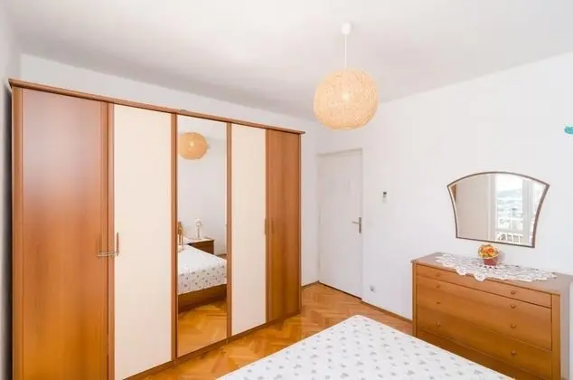 Tek Büyük Yataklı Oda (Double Room with External Private Bat)