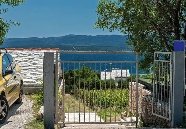 Ev (Ivo - house with pool - H(4+1))