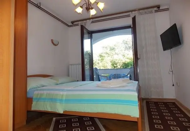 Apart Daire (Ivo - with parking - A2(4) - LOĐA)