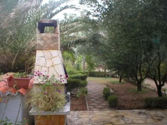 Apart Daire (Ivo - with parking - A2(4+1))