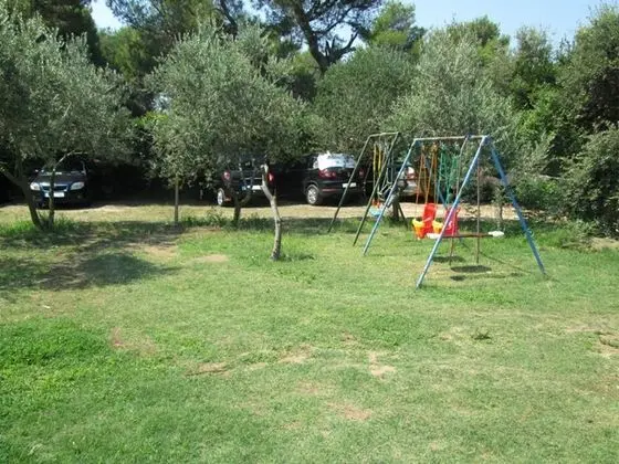 Apart Daire (Ivo - with parking - A2(4+1))