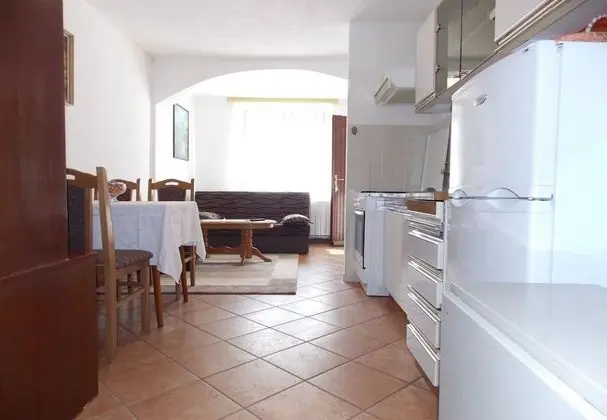 Apart Daire (Ivo - with parking - A4(2+2) - PRIZEM)
