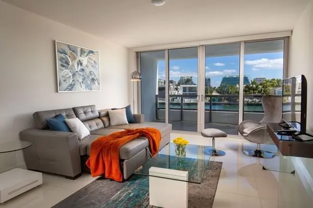 Premier Apart Daire, Kanal Manzaralı