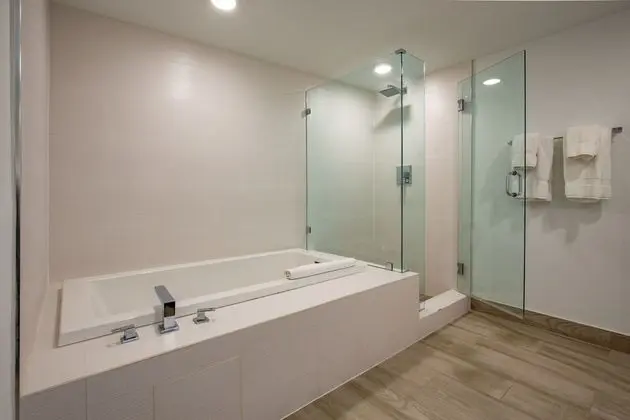Premier Apart Daire, Kanal Manzaralı