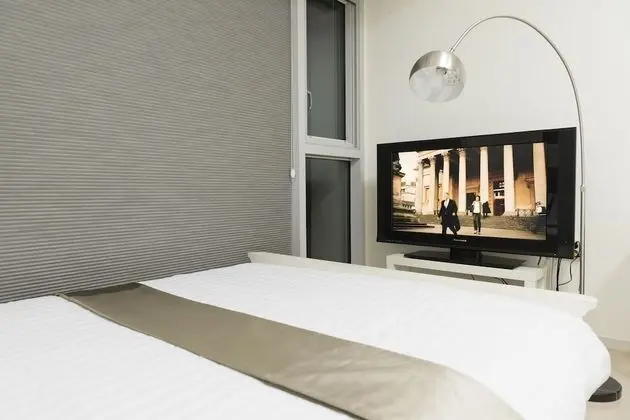 Room 1