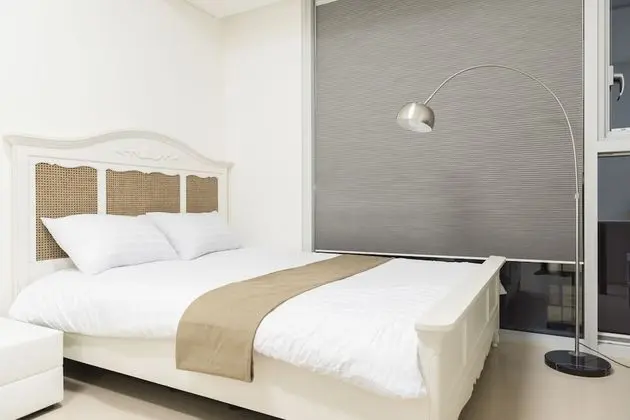 Room 1