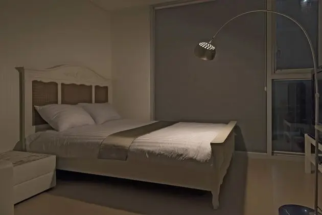 Room 1