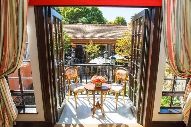 Deluxe Tek Büyük veya İki Ayrı Yataklı Oda