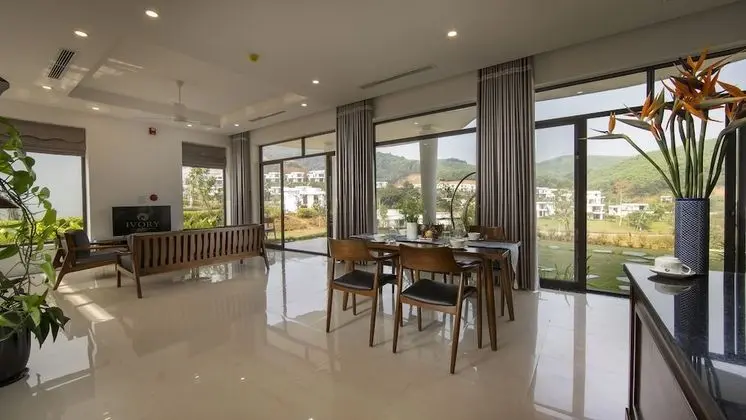 Villa, 3 Yatak Odası, Dağ Manzaralı