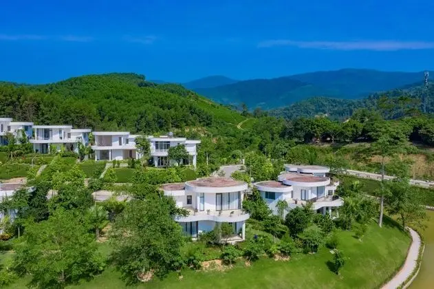 Villa, 3 Yatak Odası, Göl Manzaralı