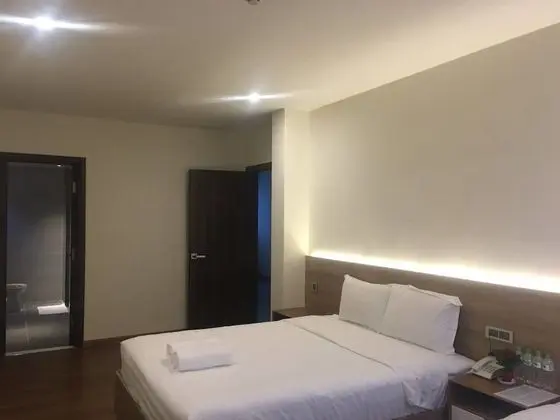 Superior Üç Kişilik Oda, Şehir Manzaralı