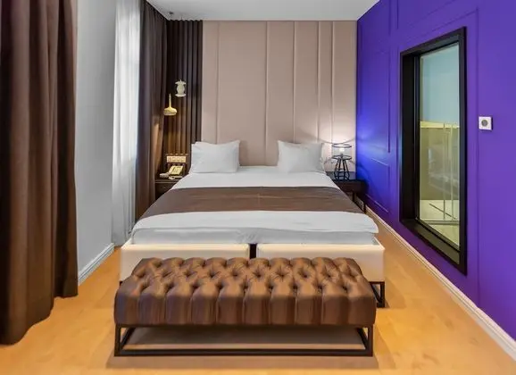 Comfort Tek Büyük veya İki Ayrı Yataklı Oda