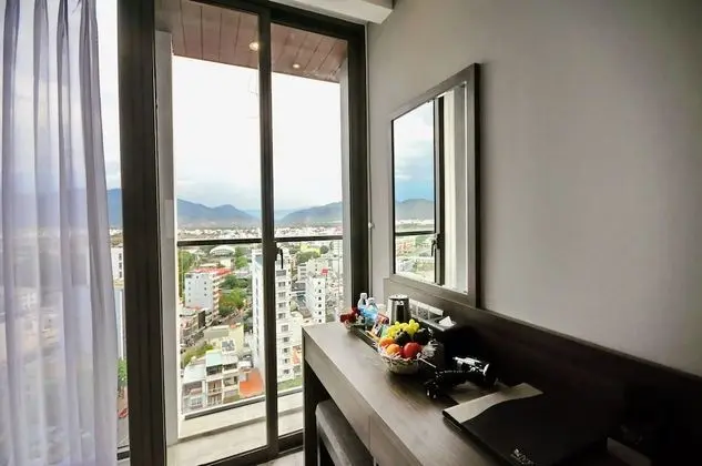 Deluxe Tek Büyük veya İki Ayrı Yataklı Oda, Şehir Manzaralı
