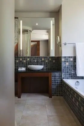 Grand Süit, 1 En Büyük (King) Boy Yatak (Grand King Suite)